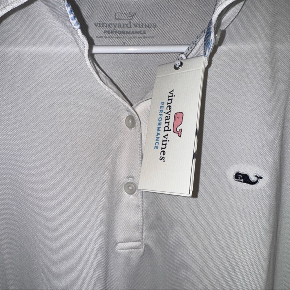 Vineyard Vines Woman’s Performance Pique Polo - Picture 3 of 11